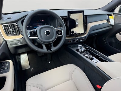 2027 Volvo XC60 Plug-In Hybrid T8 Plus