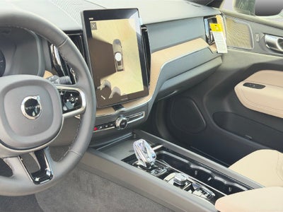 2027 Volvo XC60 Plug-In Hybrid T8 Plus