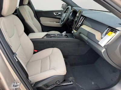 2027 Volvo XC60 Plug-In Hybrid T8 Plus