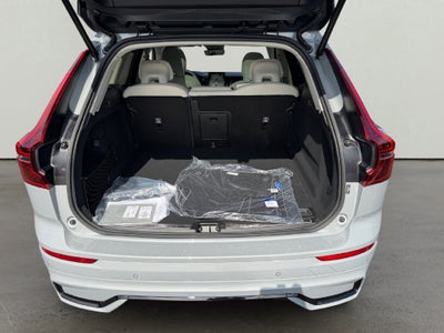 2027 Volvo XC60 Plug-In Hybrid T8 Ultra