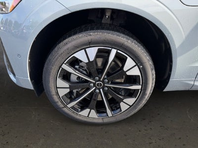 2027 Volvo XC60 Plug-In Hybrid T8 Ultra