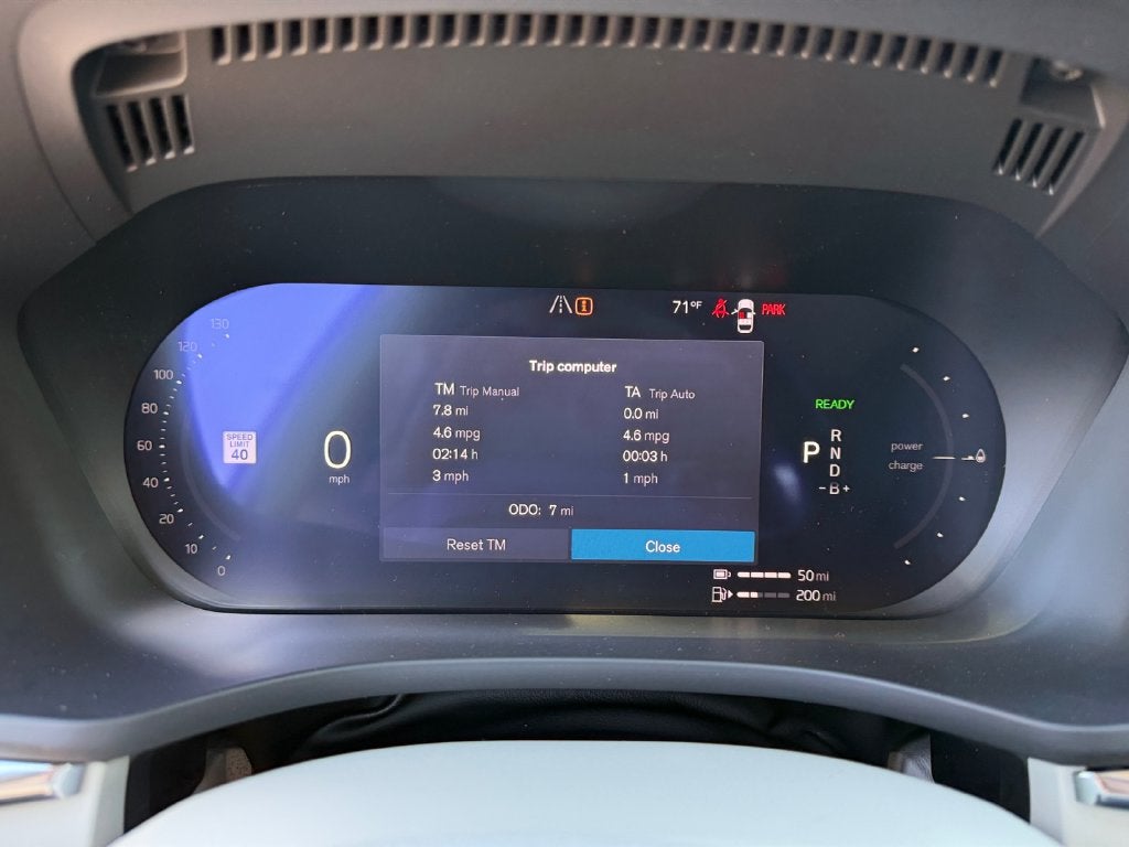 2027 Volvo XC60 Plug-In Hybrid T8 Ultra