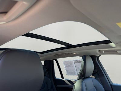 2024 Volvo XC90 B5 Core Volvo Certified