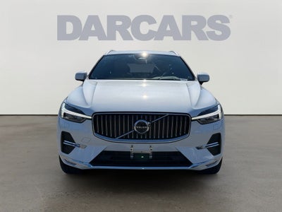 2023 Volvo XC60 B5 Ultimate Bright Theme