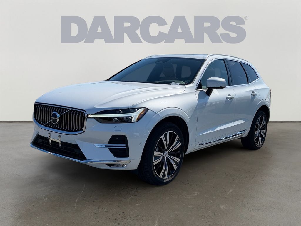 2023 Volvo XC60 B5 Ultimate Bright Theme