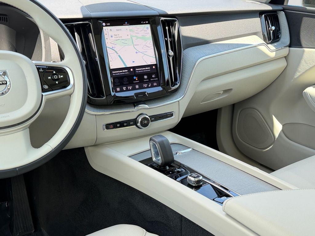 2024 Volvo XC60 B5 Plus Dark Theme Volvo Certified**Blond interior**