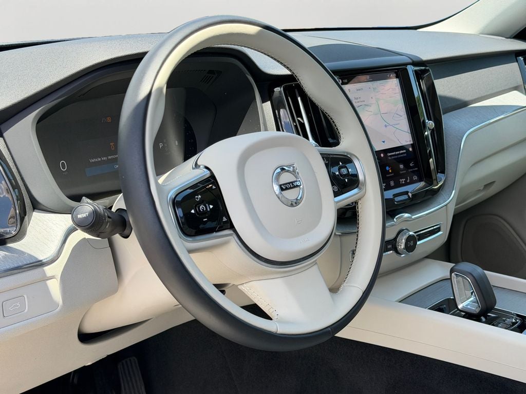2024 Volvo XC60 B5 Plus Dark Theme Volvo Certified**Blond interior**