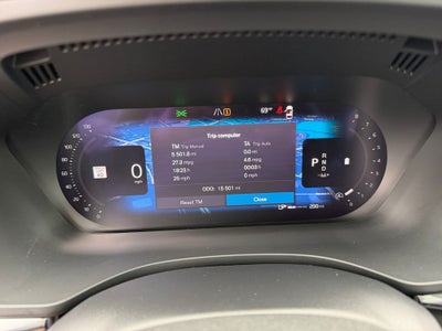 2024 Volvo XC60 B5 Plus Dark Theme
