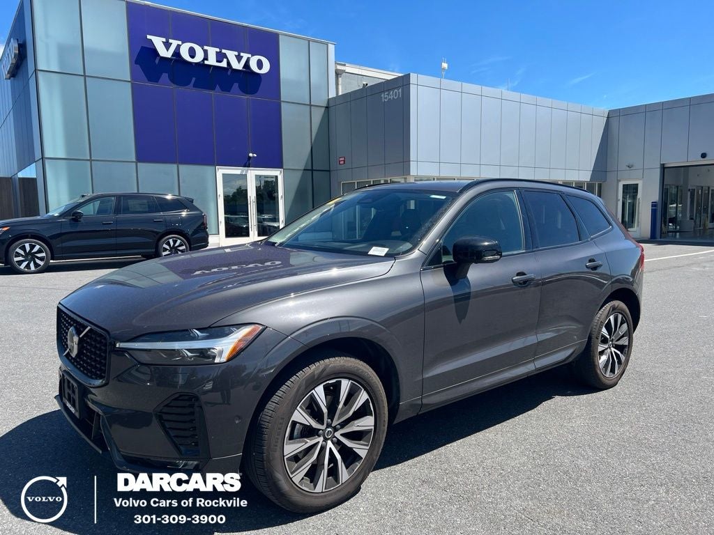 2024 Volvo XC60 B5 Plus Dark Theme