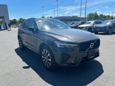 2024 Volvo XC60 B5 Plus Dark Theme