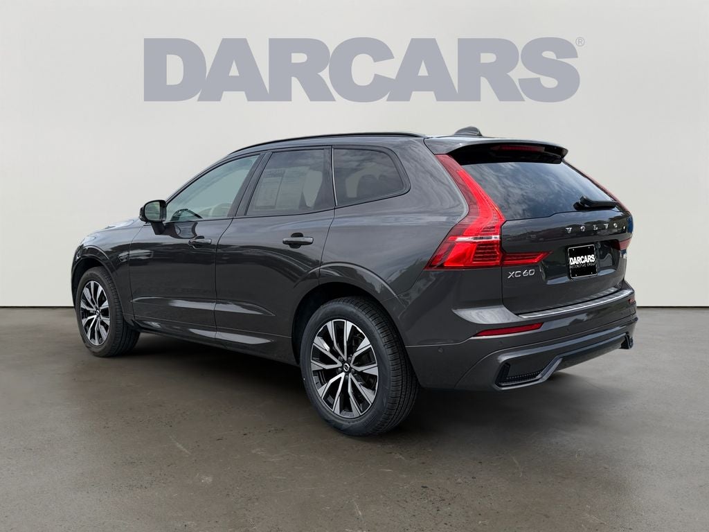 2024 Volvo XC60 B5 Plus Dark Theme