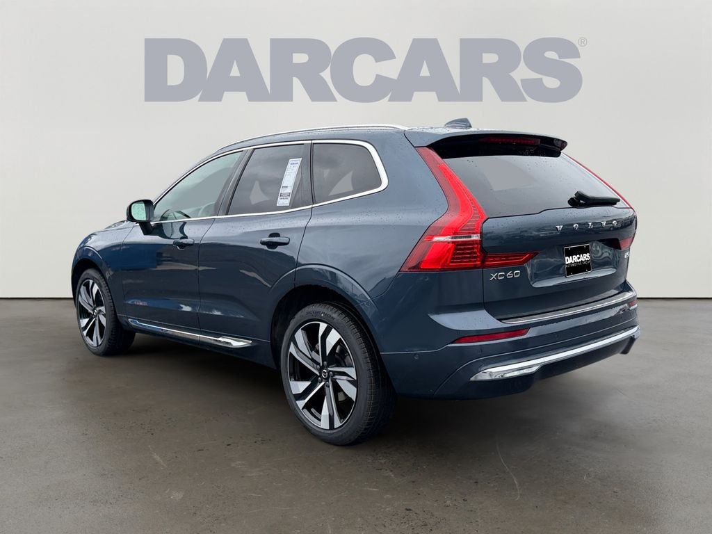 2023 Volvo XC60 B5 Plus Bright Theme