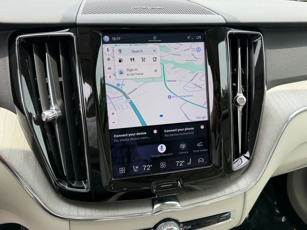2023 Volvo XC60 B5 Plus Bright Theme
