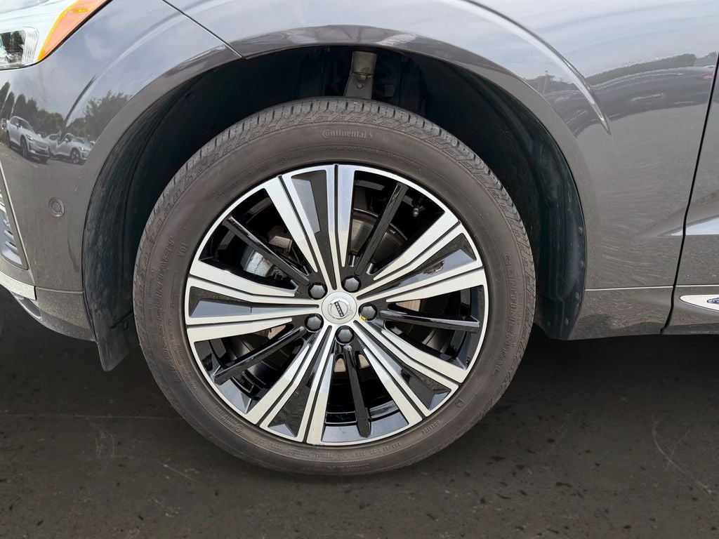 2023 Volvo XC60 B5 Plus Bright Theme