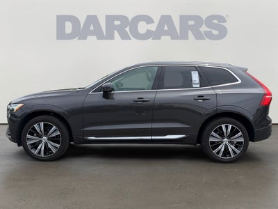 2023 Volvo XC60 B5 Plus Bright Theme
