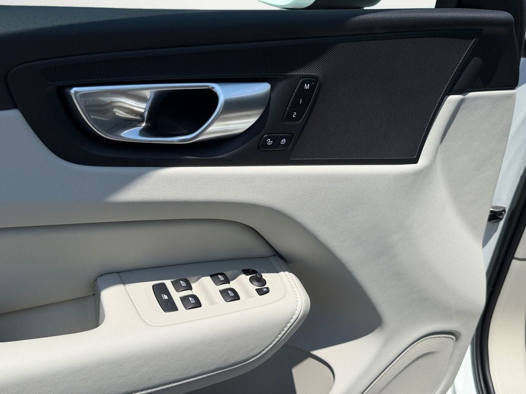 2023 Volvo XC60 B5 Core **Volvo Certified**