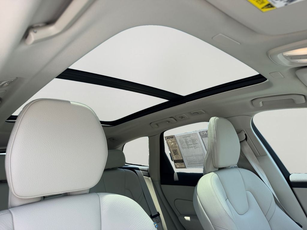 2023 Volvo XC60 B5 Core **Volvo Certified**