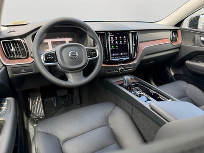 2023 Volvo XC60 B5 Plus Dark Theme
