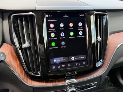 2023 Volvo XC60 B5 Plus Dark Theme