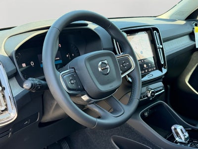 2026 Volvo XC40 B5 Plus