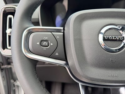 2026 Volvo XC40 B5 Ultra Black Edition