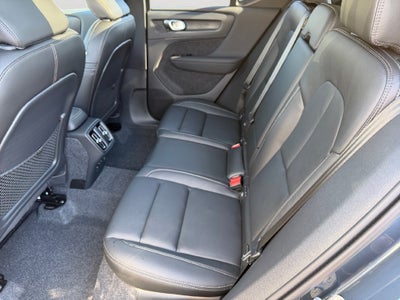 2026 Volvo XC40 B5 Core