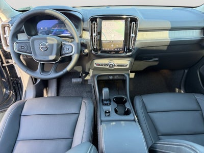 2026 Volvo XC40 B5 Core