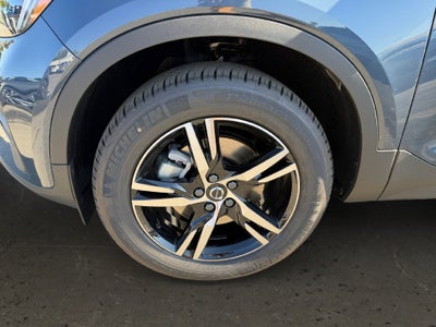 2026 Volvo XC40 B5 Core