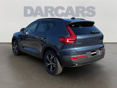 2026 Volvo XC40 B5 Core