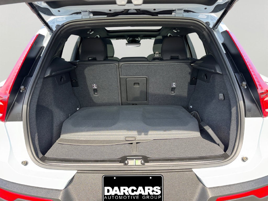 2024 Volvo XC40 B5 Plus Dark Theme Volvo Certified