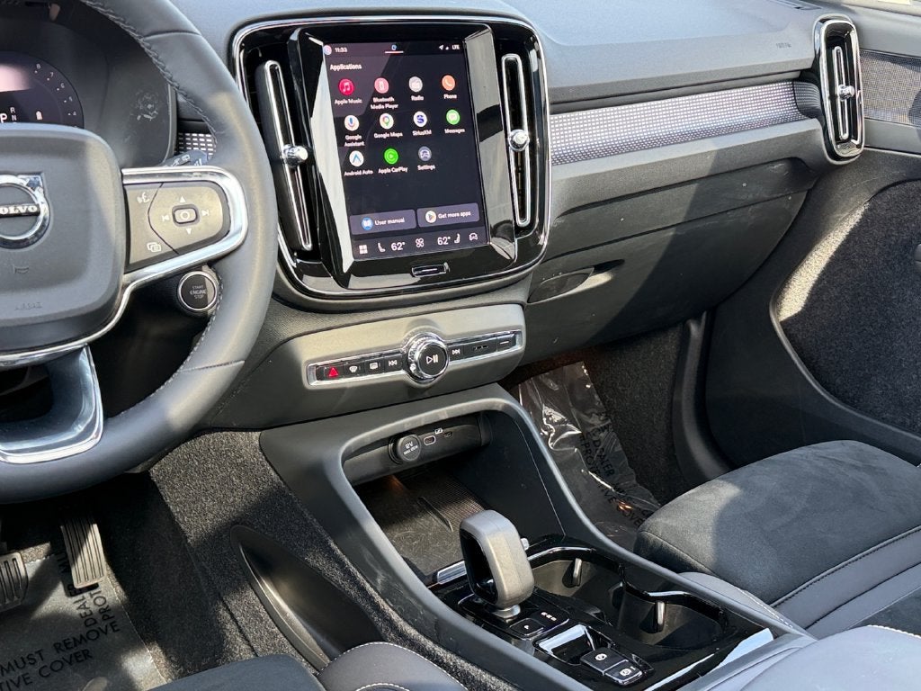2024 Volvo XC40 B5 Plus Dark Theme Volvo Certified