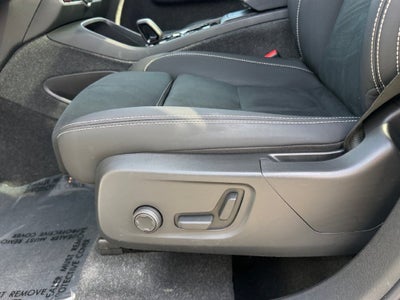 2024 Volvo XC40 B5 Plus Dark Theme Volvo Certified