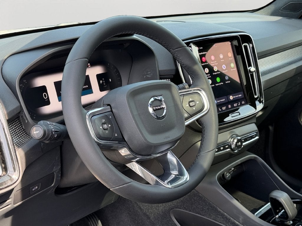 2024 Volvo XC40 B5 Plus Dark Theme Volvo Certified