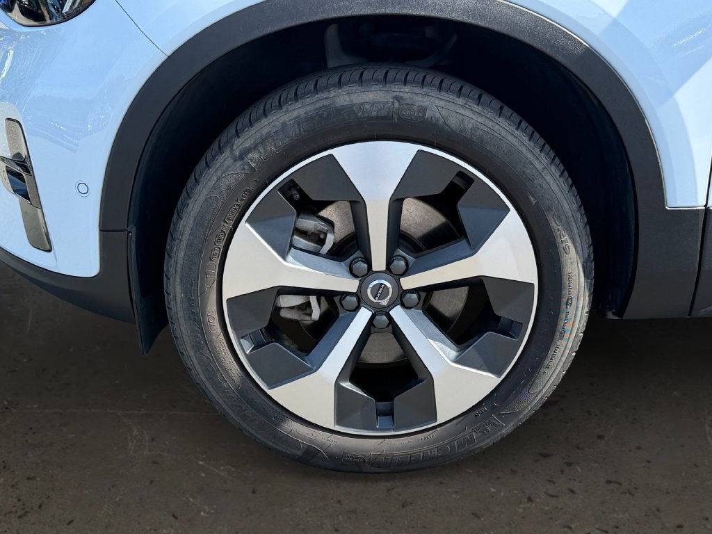 2024 Volvo XC40 B5 Plus Dark Theme Volvo Certified