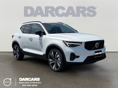 2026 Volvo XC40 B5 Ultra
