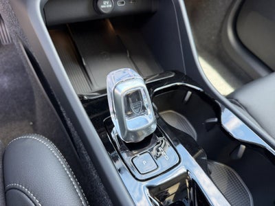 2026 Volvo XC40 B5 Ultra