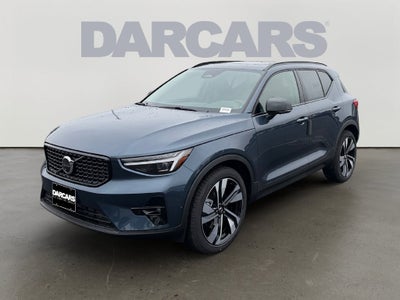 2026 Volvo XC40 B5 Ultra