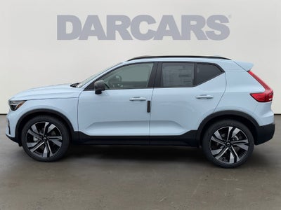 2026 Volvo XC40 B5 Ultra