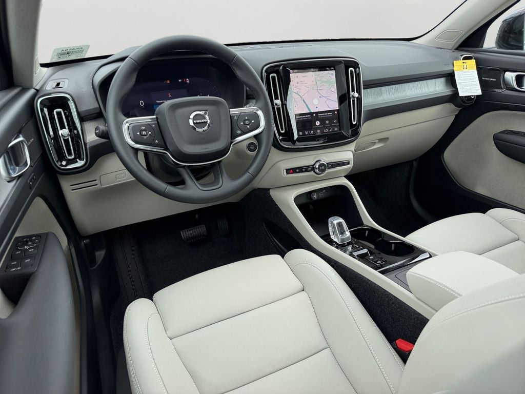 2026 Volvo XC40 B5 Ultra