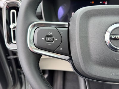 2026 Volvo XC40 B5 Ultra