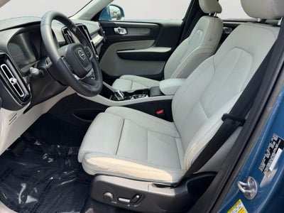 2023 Volvo XC40 B5 Plus Bright Theme Volvo Certified