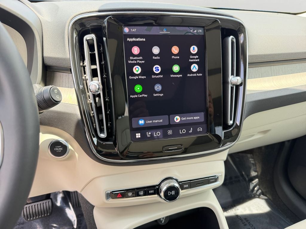 2023 Volvo XC40 B5 Plus Bright Theme Volvo Certified