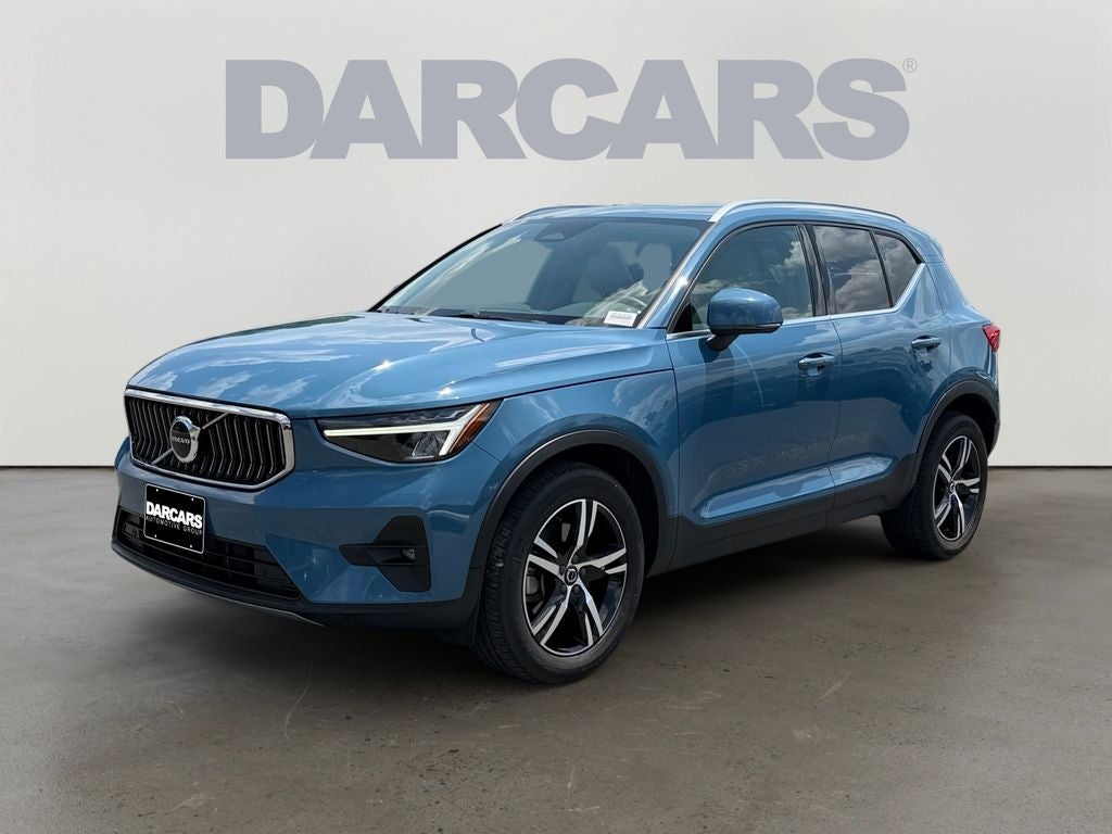 2023 Volvo XC40 B5 Plus Bright Theme Volvo Certified