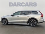 2025 Volvo V60 Cross Country B5 Ultra