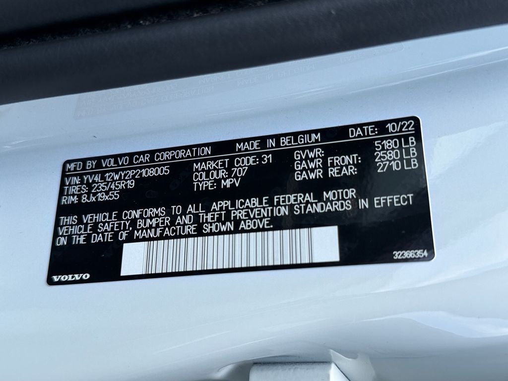 2023 Volvo V60 Cross Country B5 Plus