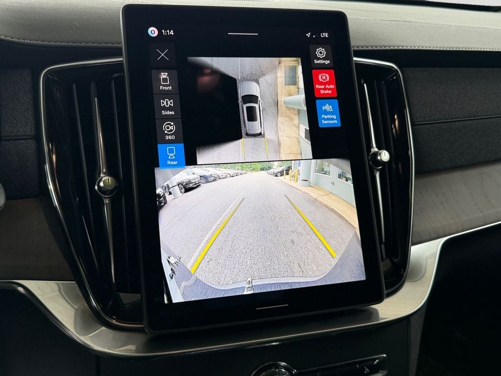 2026 Volvo XC90 B5 Ultra 6-Seater