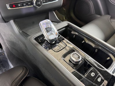 2026 Volvo XC90 B5 Ultra 6-Seater