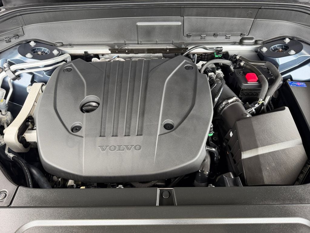 2026 Volvo XC90 B5 Ultra 6-Seater