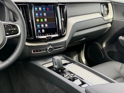 2025 Volvo XC60 B5 Plus