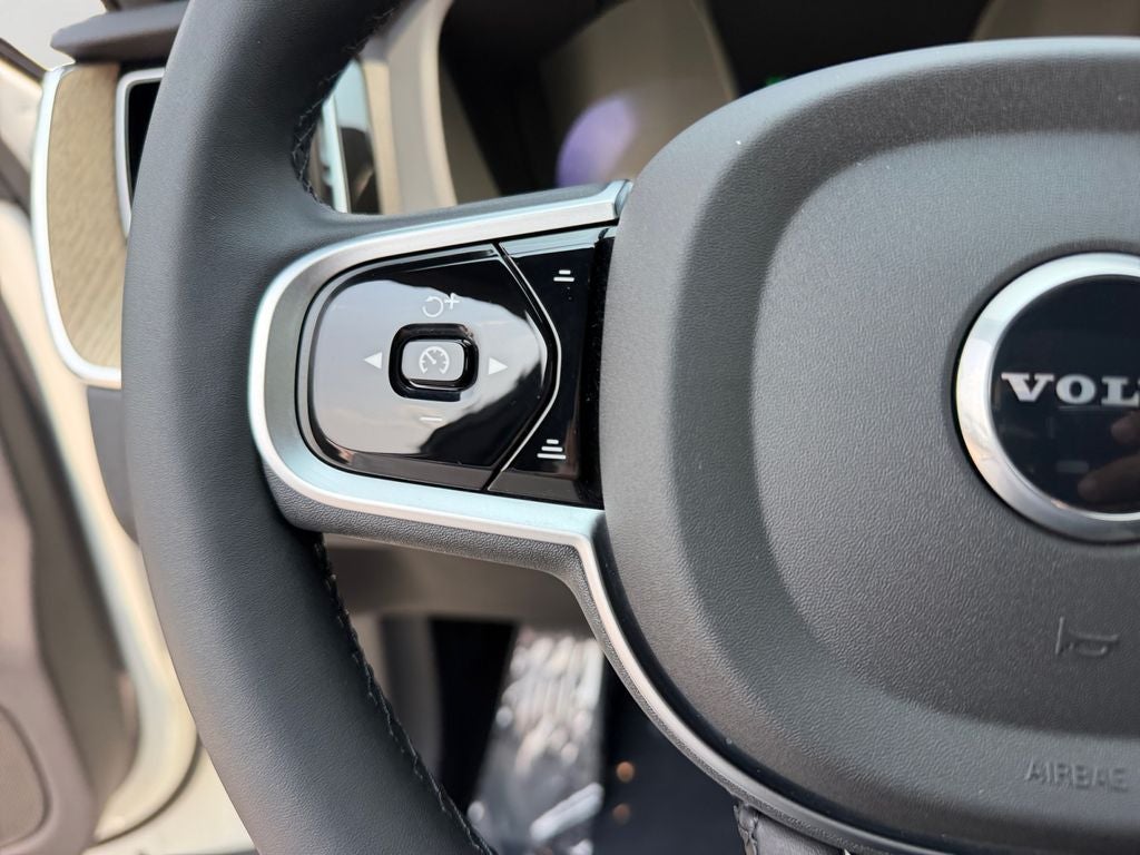 2026 Volvo XC60 B5 Core Volvo Certified